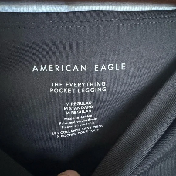 American Eagle Outfitters Sleek Black Leggings - Picture 2 of 5
